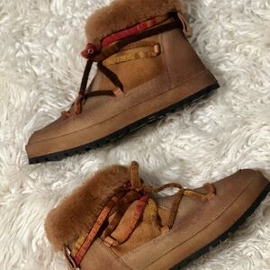 FREE PEOPLE WINTER BOOTS